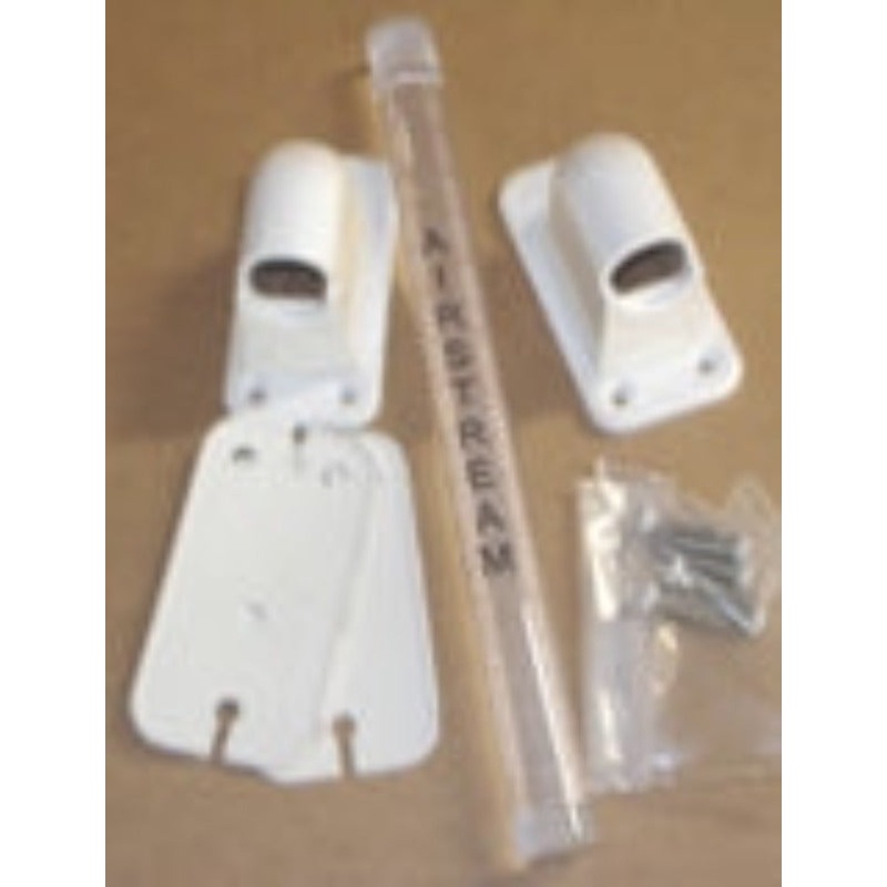 Airstream Embossed Grab Handle – 511370-03