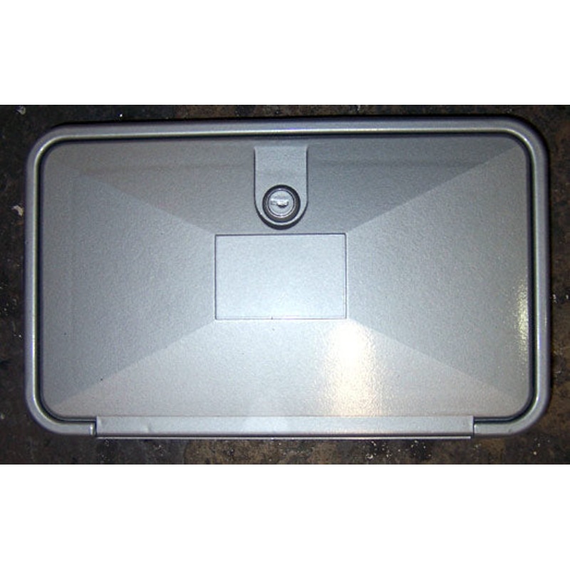 Airstream 7.75 x 12.63 Hatch Access, Pewter Gray – 381766S