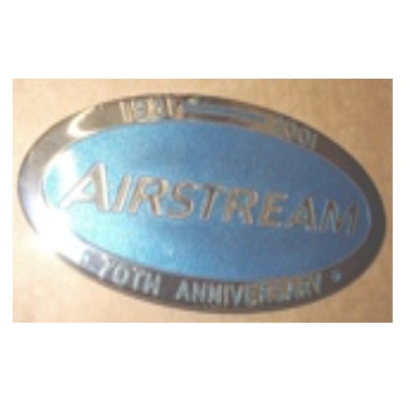 Airstream 70th Anniversary 4-3/8Medallion Badge, Blue* – 386067-02