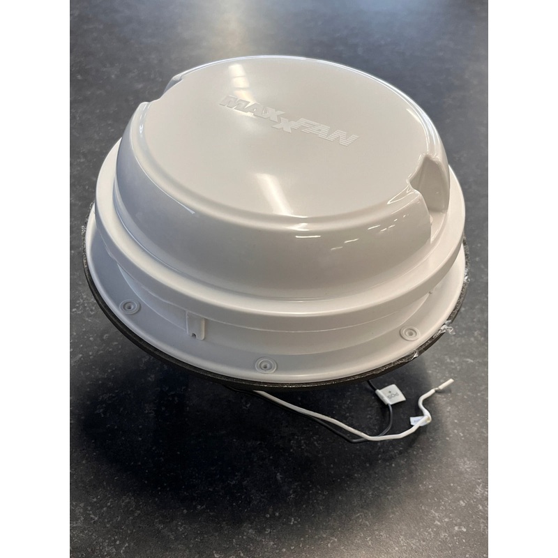 Airstream MaxxFan Dome Plus Bath Fan -514039 or Gasket – 382831