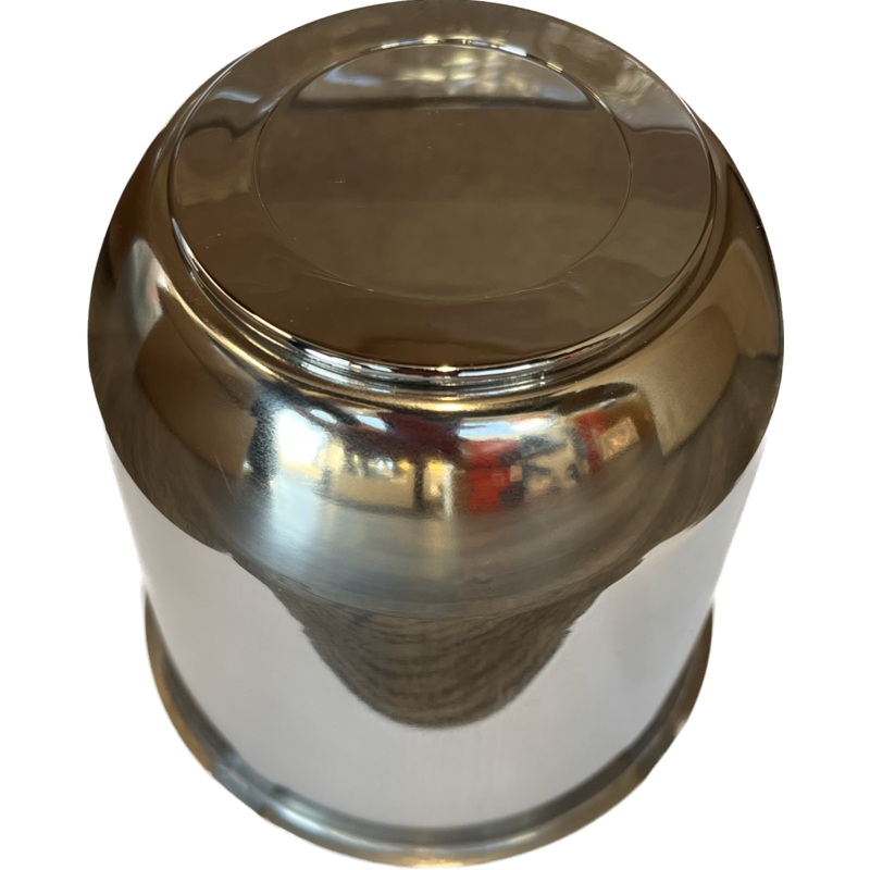 Airstream 4.25 Stainless Steel Wheel Cap with Plug – 400844-02