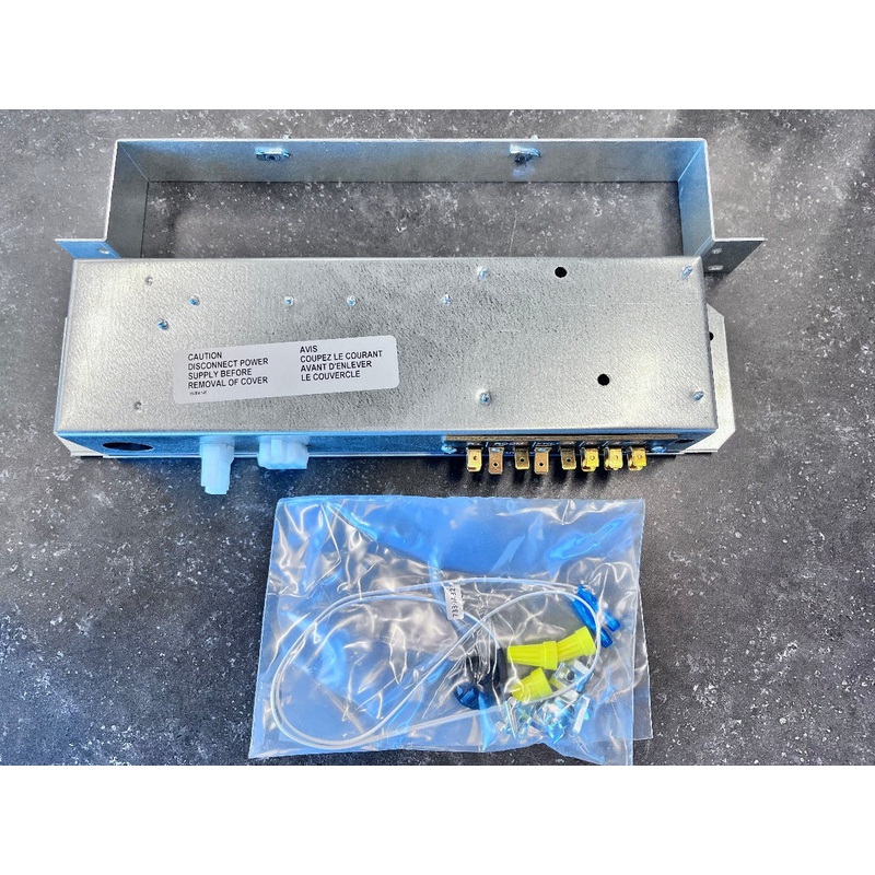 Airstream Air Conditioner Control Box Unit for Coleman Mach 8 – 690775-05