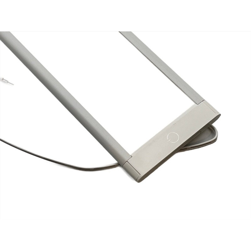 Airstream 12V Bee Green LED Lean Light, White – 514256-02