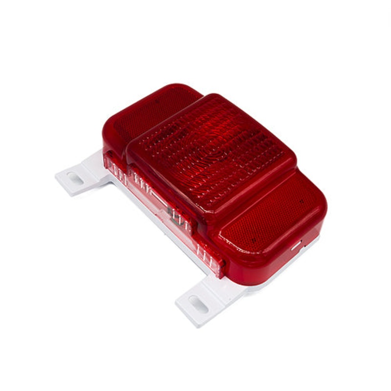 Anderson Combination Tail Light, Driver Side with License Illuminator