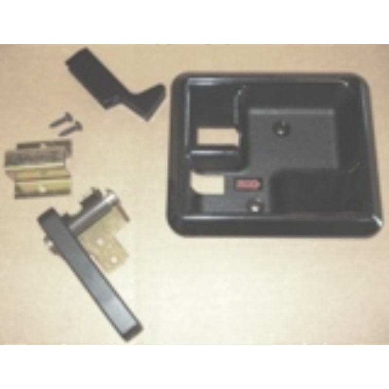 Airstream Main Door Inside Bezel & Lever Assembly for Land Yacht – 195293-08