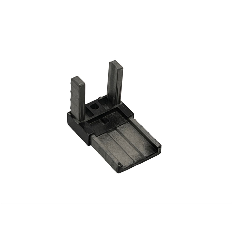Airstream Screen Door Corner Bracket – 372295-102