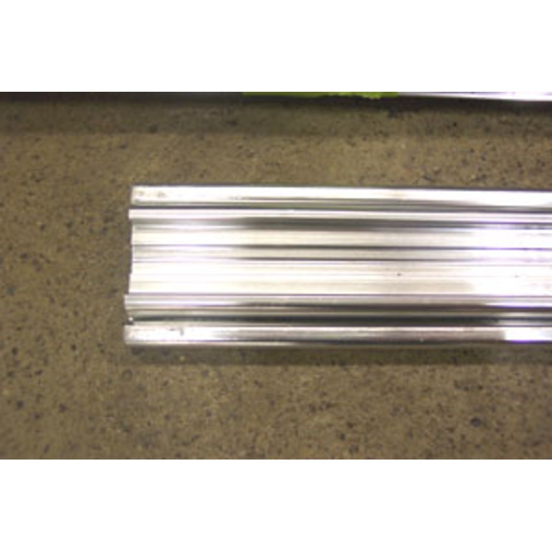 Airstream Upper Body Aluminum Extrusion Beltline Molding 1, By The Foot – 114328