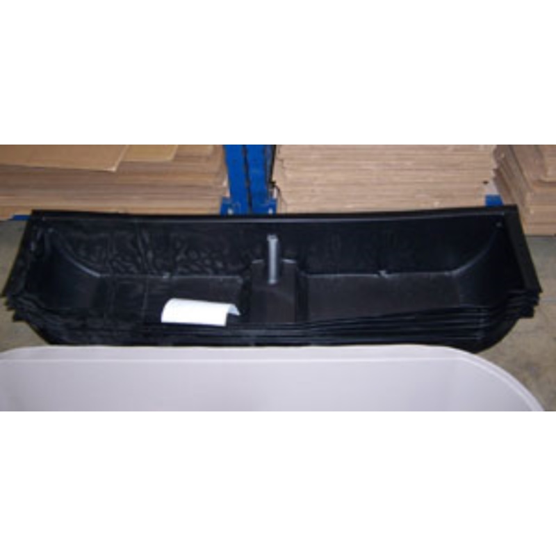 Airstream 66.5 Tandem Trailer Wheel Well – 200844