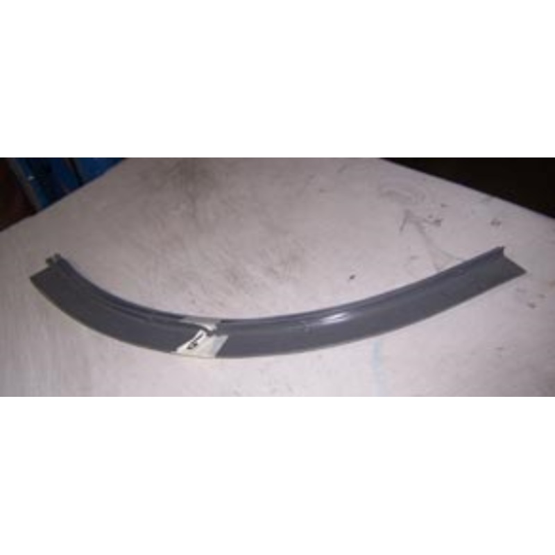 Airstream Window Upper Trim Ring Curbside, Gray – 201581-06