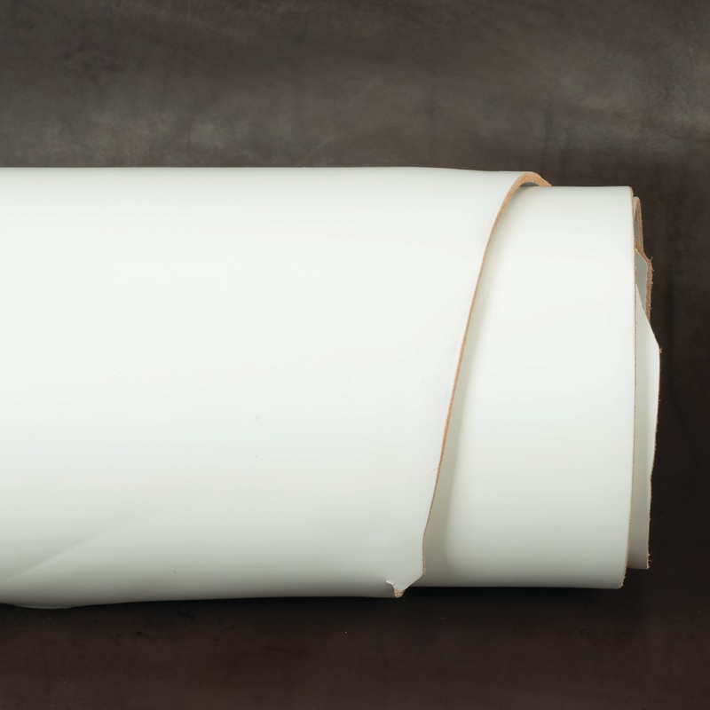 CHAHINLEATHER Pigmented Strap Leather