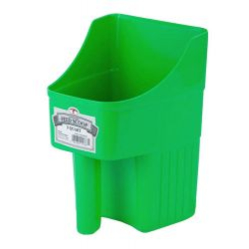 Miller Plastic 3 Quart Enclosed Feed Scoop
